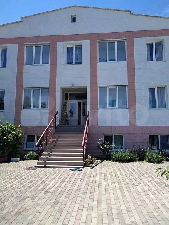 Дом 540 м на участке 9,6 сот. - Фото 0