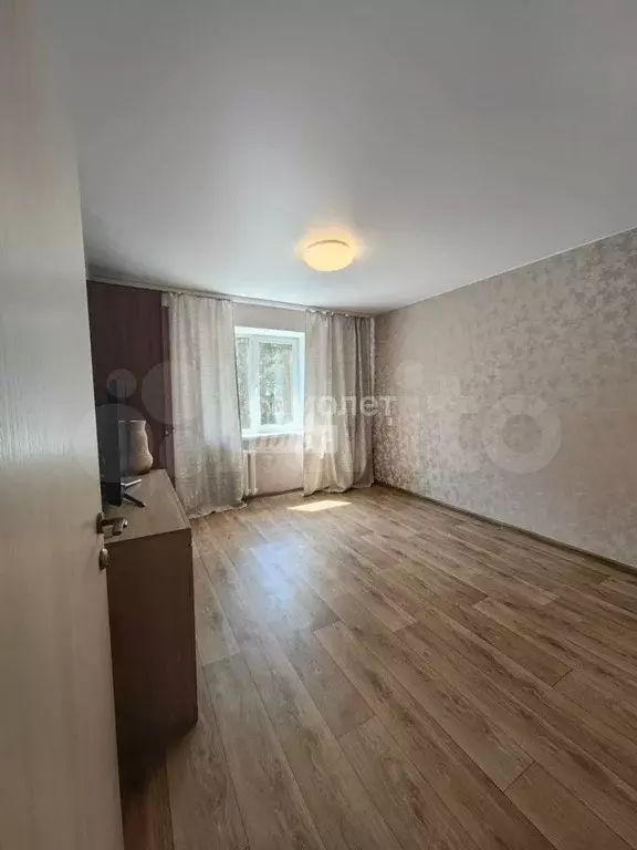 Комната 14 м в 2-к., 5/9 эт. - Фото 0