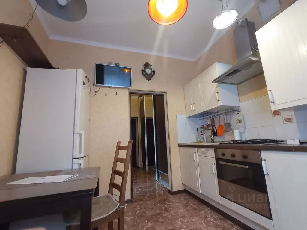 1-к кв. Краснодарский край, Геленджик ул. Короленко, 28 (40.0 м) - Фото 2