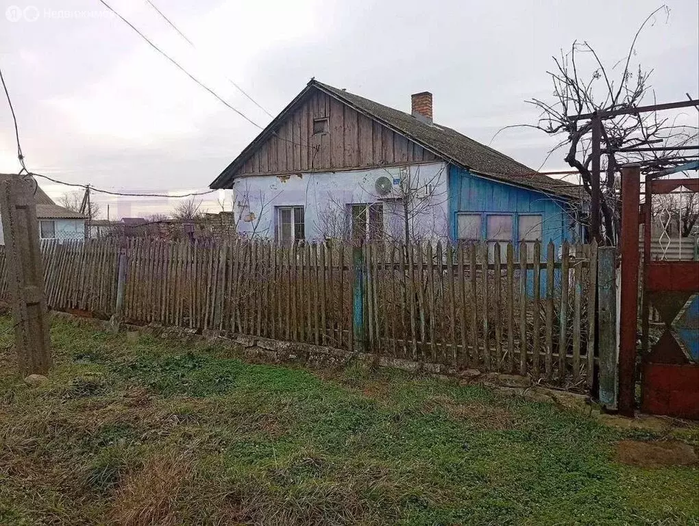 Дом в Ильичёво, улица Коммунаров, 5 (50 м) - Фото 1