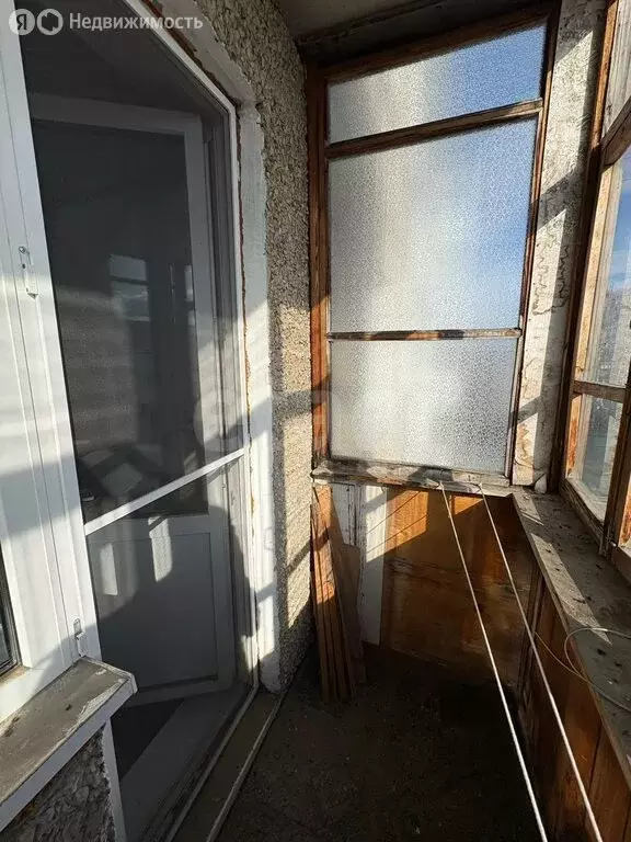 1-комнатная квартира: Ирбит, улица Маршала Жукова, 8 (33.6 м) - Фото 2