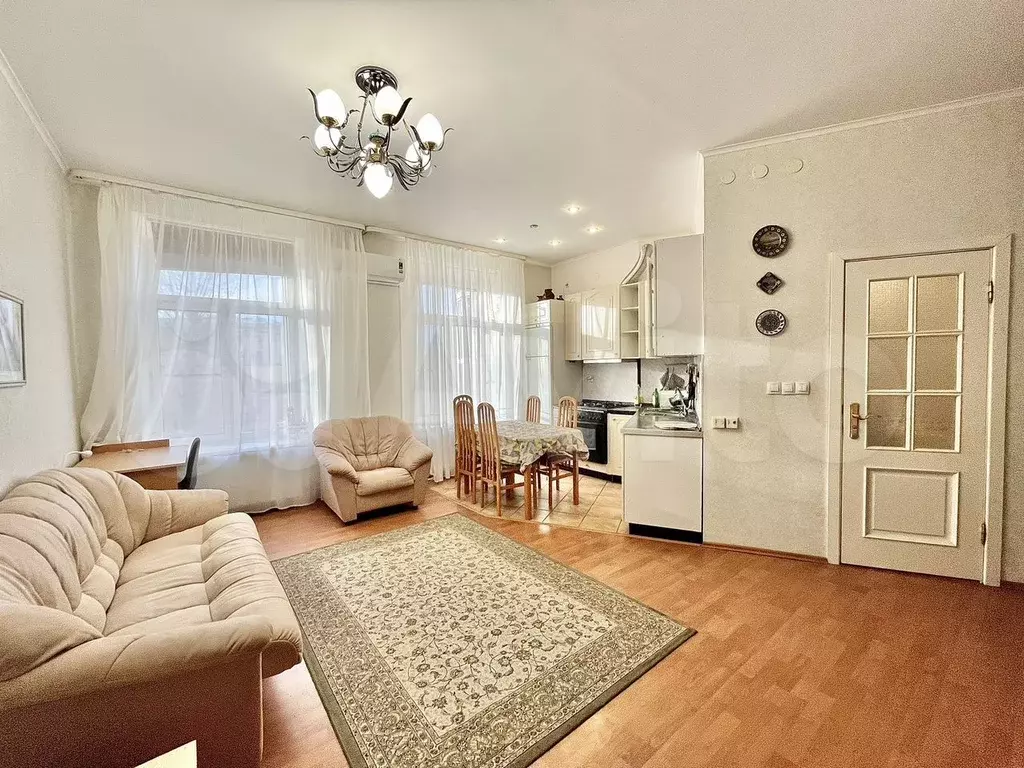 2-к. квартира, 60 м, 5/6 эт. - Фото 1