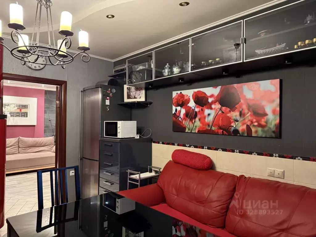 2-к кв. Московская область, Чехов Вишневый бул., 4а (78.6 м) - Фото 2