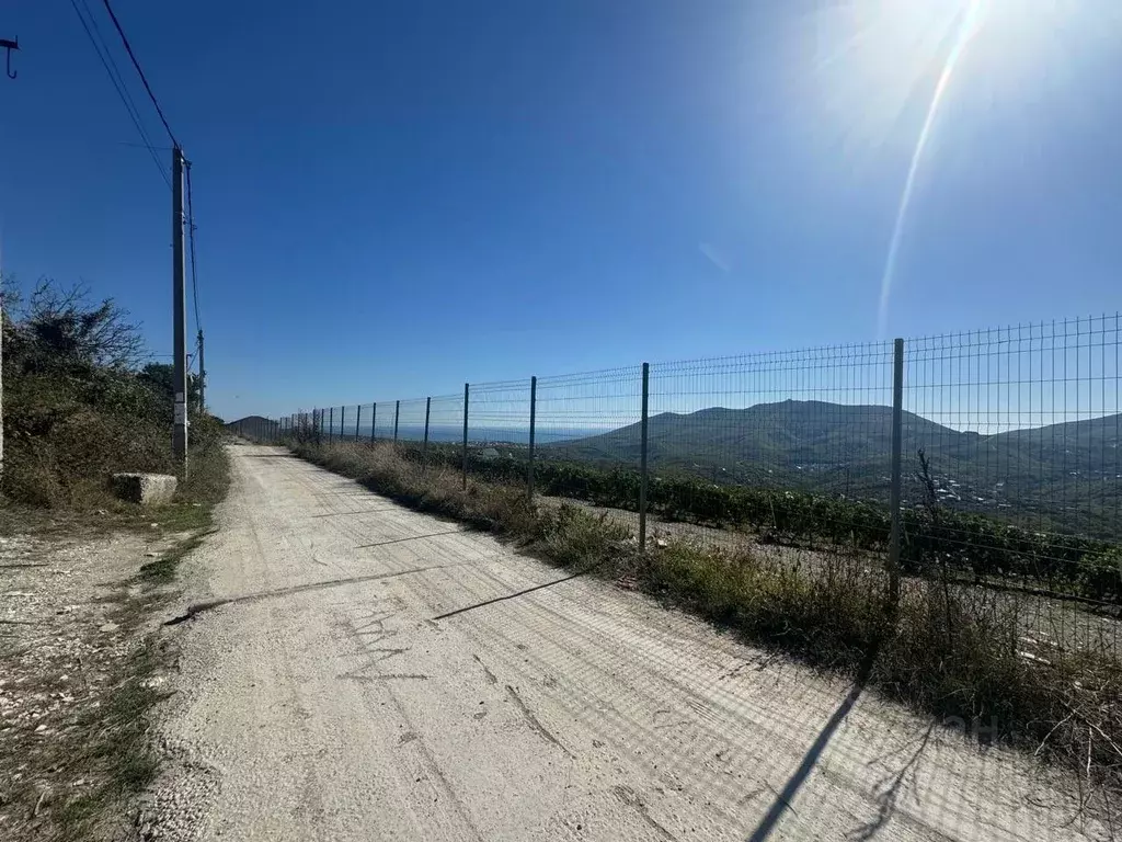 Участок в Краснодарский край, Новороссийск Рыбак СНТ, ул. Живописная ... - Фото 1