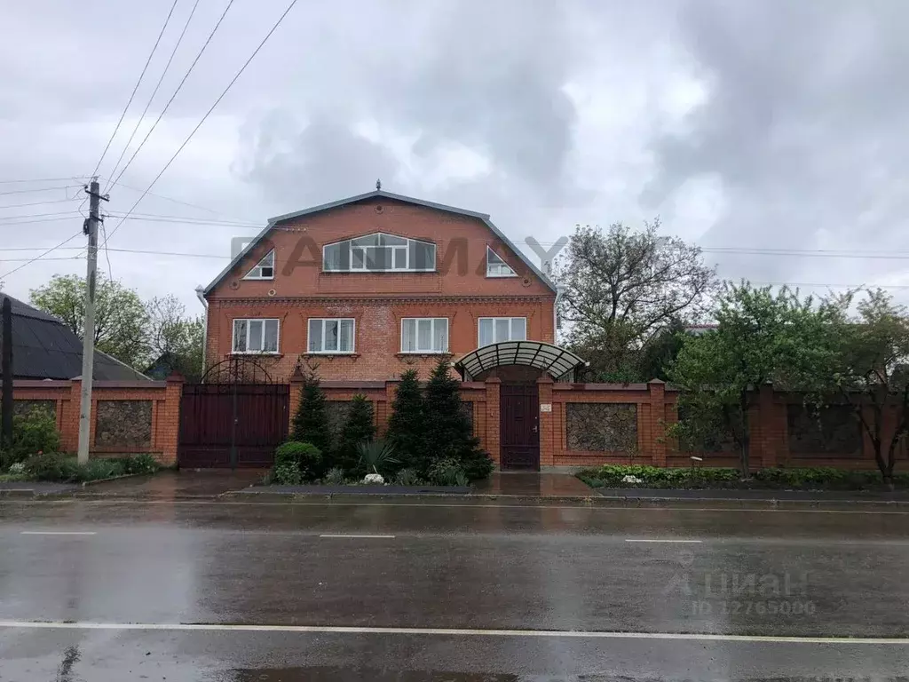 Дом в Адыгея, Майкоп 9 Мая ул., 9 (580 м) - Фото 0