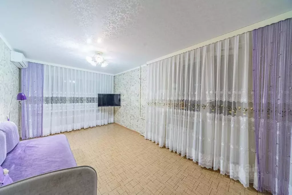 3-к кв. Саратовская область, Саратов просп. Энтузиастов, 45 (73.5 м) - Фото 1