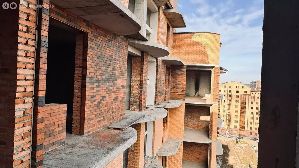 3-комнатная квартира: Магас, проспект Идриса Зязикова, 33 (95 м) - Фото 2