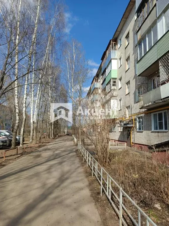 2-к кв. Ивановская область, Иваново Новосельская ул., 10 (40.8 м) - Фото 0
