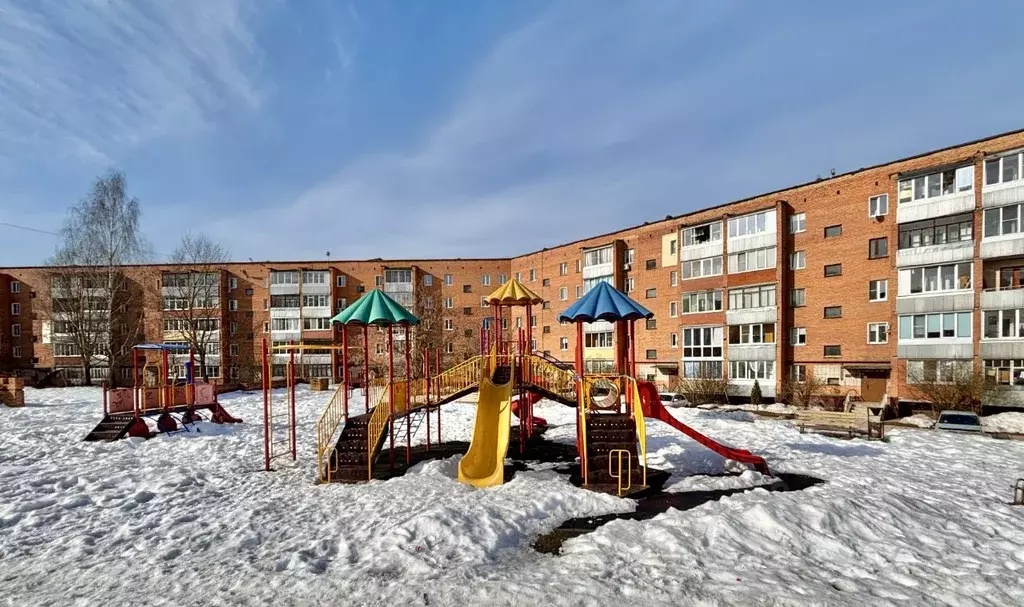 1-к кв. Калужская область, Дзержинский муниципальный округ, Товарково ... - Фото 1