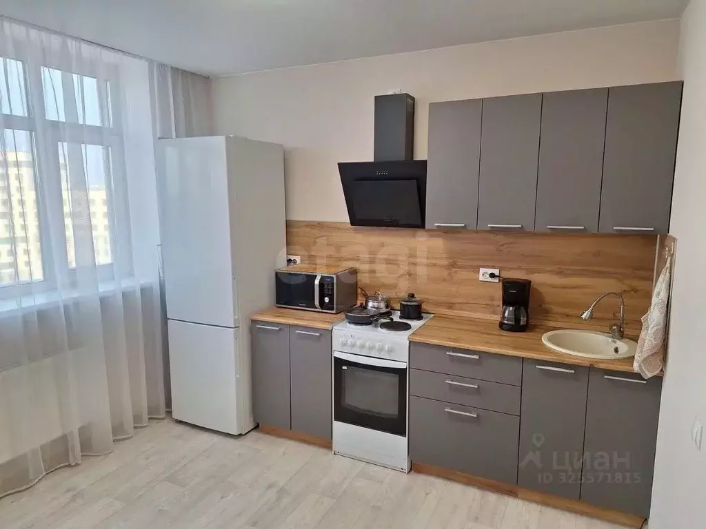 1-к кв. Тюменская область, Тюмень ул. Первооткрывателей, 2 (33.0 м) - Фото 2