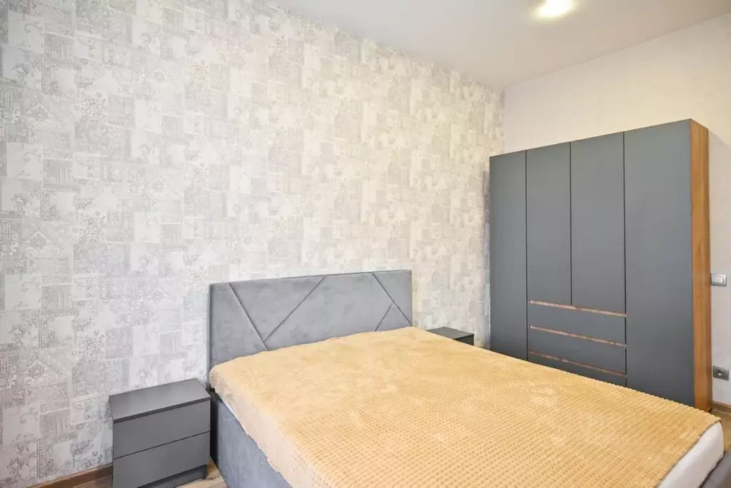 2-к кв. Красноярский край, Красноярск ул. Петра Подзолкова, 10 (50.0 ... - Фото 1