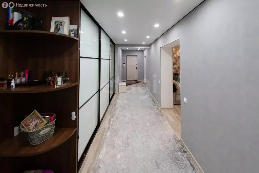 3-комнатная квартира: Альметьевск, улица Бигаш, 131 (86.4 м) - Фото 2