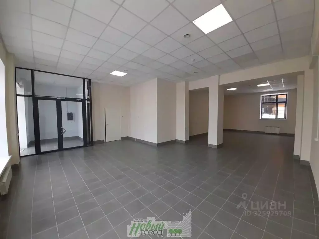 Помещение свободного назначения в Красноярский край, Красноярск ул. ... - Фото 2