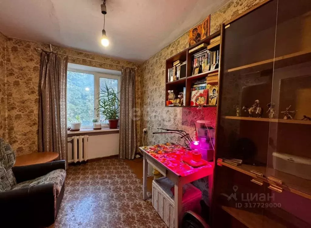 3-к кв. Крым, Симферополь ул. Трубаченко (52.2 м) - Фото 1