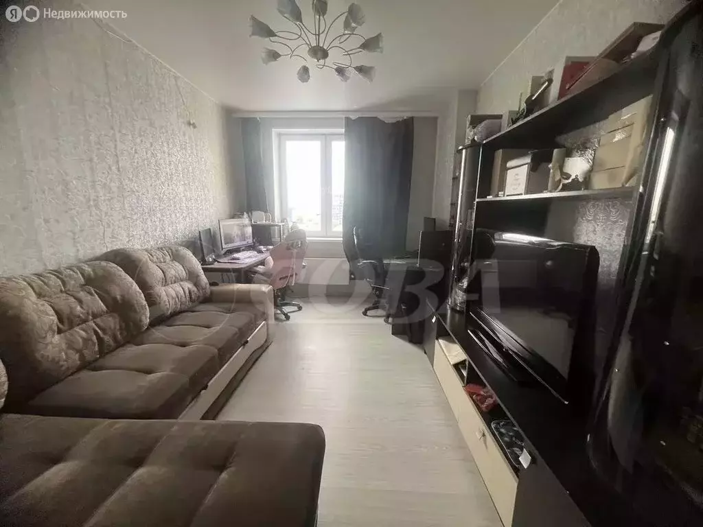 1-комнатная квартира: Тюмень, улица 50 лет Октября, 75к2 (39.4 м) - Фото 2