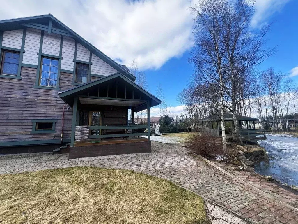 Коттедж в Ленинградская область, Выборгский район, Первомайское с/пос, ... - Фото 0