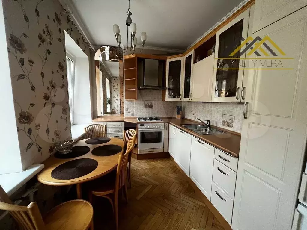 2-к. квартира, 65 м, 4/5 эт. - Фото 0