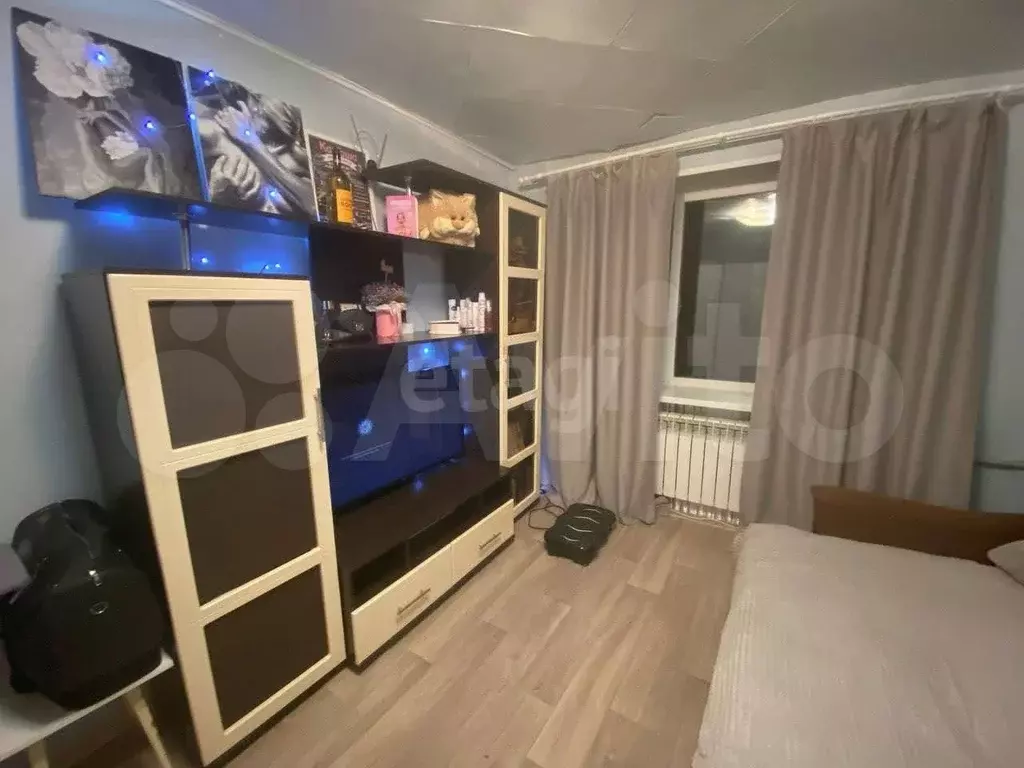 1-к. квартира, 27 м, 4/4 эт. - Фото 0