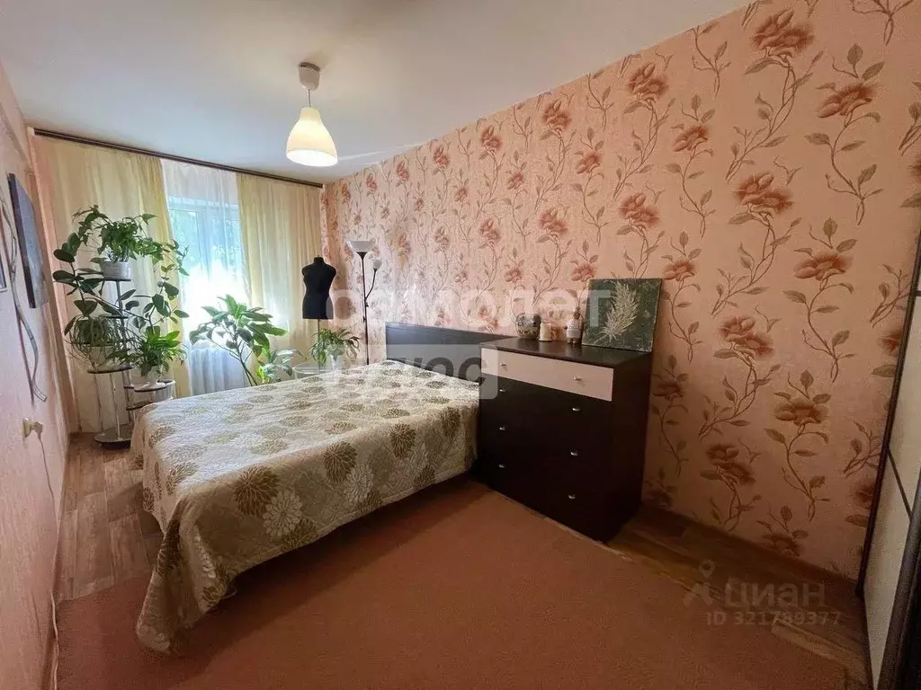 4-к кв. Волгоградская область, Волгоград Жилгородок мкр, ул. ... - Фото 0