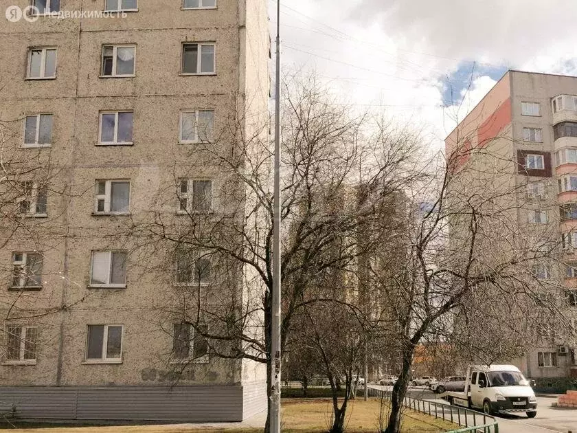 2-комнатная квартира: Тюмень, 6-й микрорайон, улица Валерии ... - Фото 0