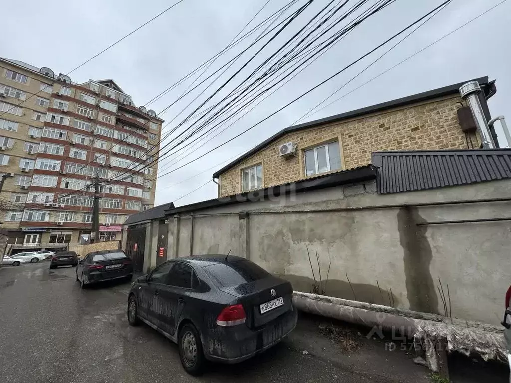 Дом в Дагестан, Махачкала ул. Хизроева (140 м) - Фото 0