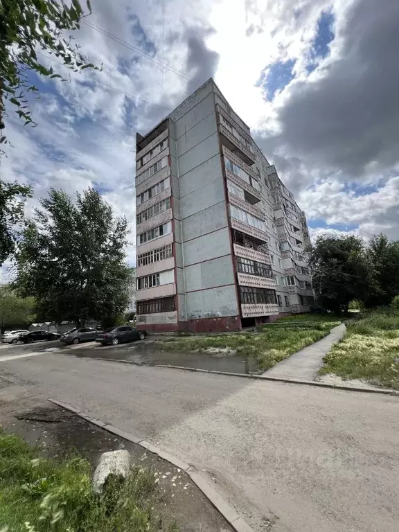 2-к кв. Омская область, Омск ул. Дианова, 8/1 (52.5 м) - Фото 0