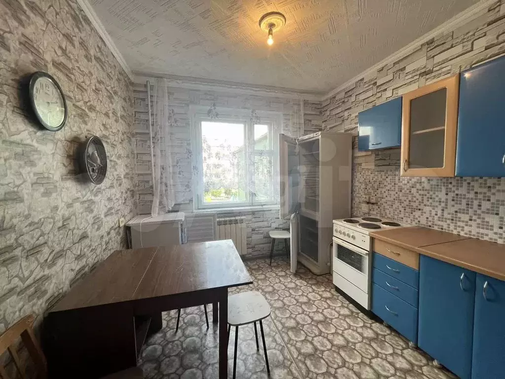 2-к. квартира, 53 м, 2/5 эт. - Фото 1