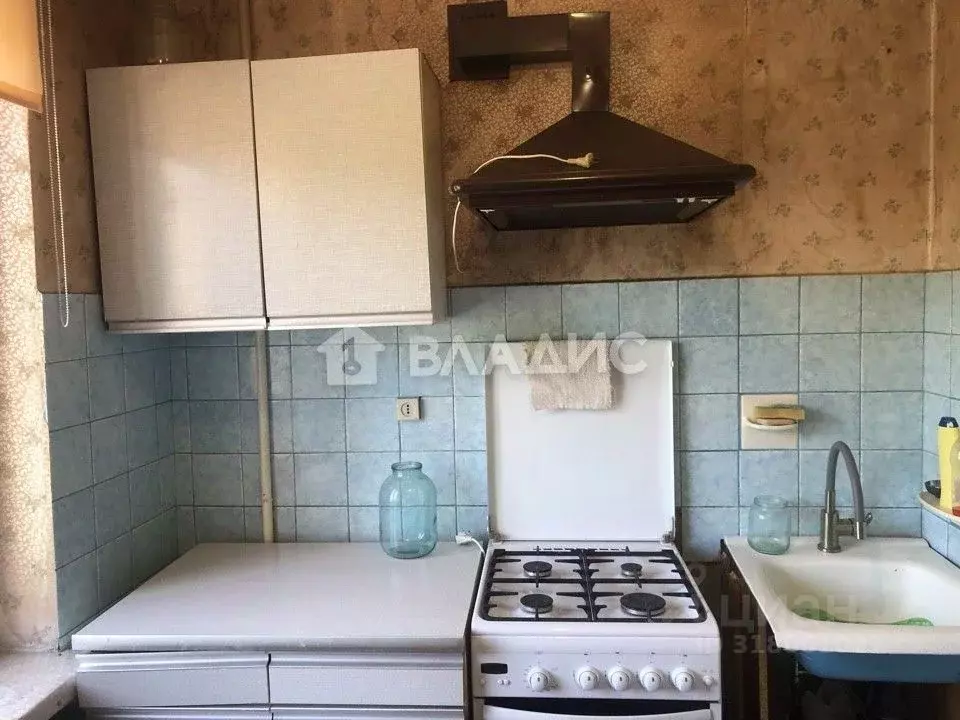 2-к кв. Калининградская область, Калининград Батальная ул., 73 (48.0 ... - Фото 1