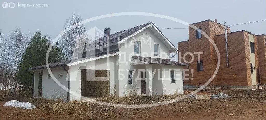 Дом в Якшур-Бодьинский район, село Люкшудья, улица Труда, 32 (108 м) - Фото 0