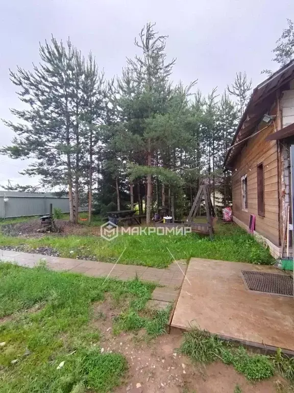 Дом в Кировская область, Слободской район, Бобинское с/пос, д. Большие ... - Фото 0