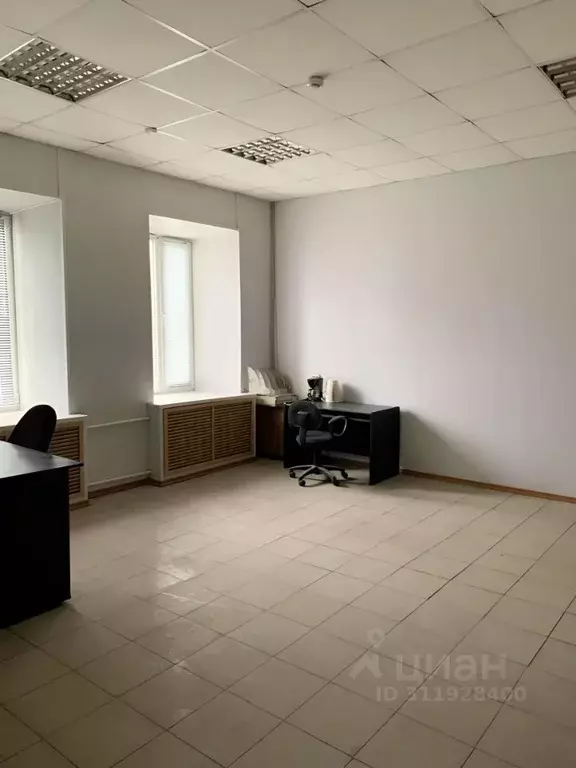 Помещение свободного назначения в Оренбургская область, Оренбург ул. ... - Фото 1