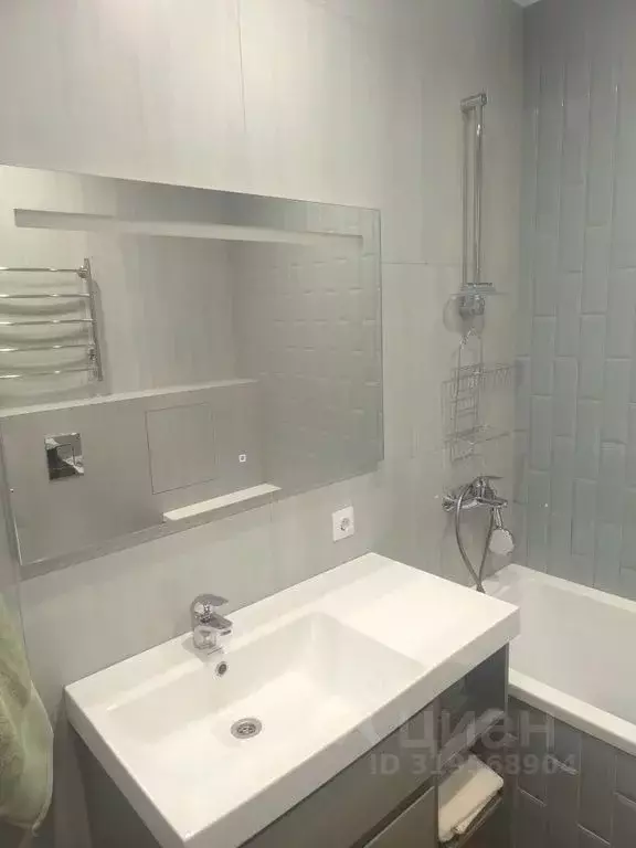 1-к кв. Иркутская область, Иркутск ул. Красноказачья, 84 (45.0 м) - Фото 1