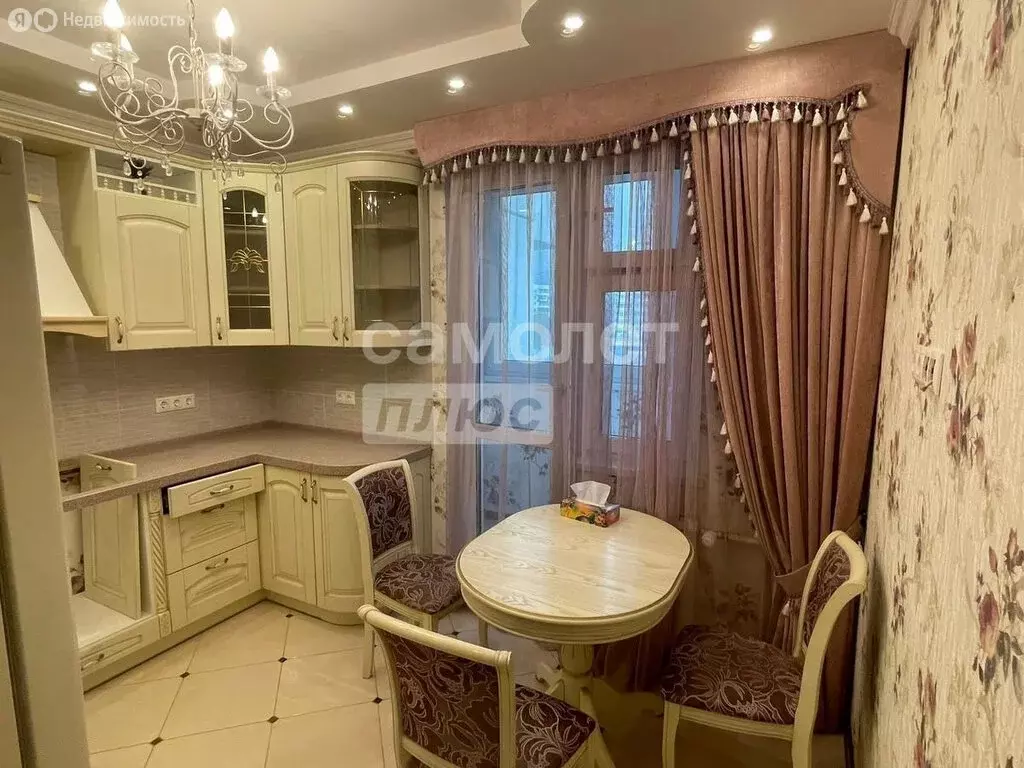 4-комнатная квартира: Москва, Мироновская улица, 46к1 (100 м) - Фото 1