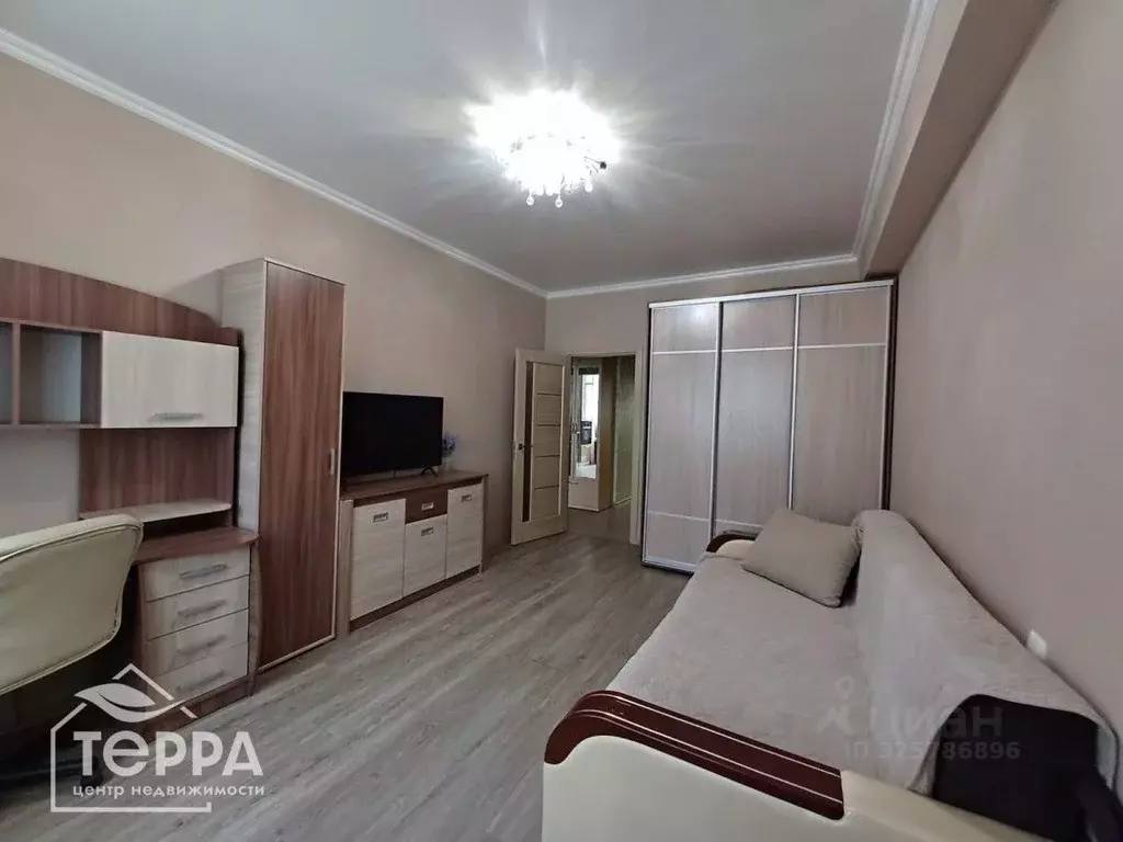 2-к кв. Крым, Евпатория просп. Победы, 85А (58.0 м) - Фото 1