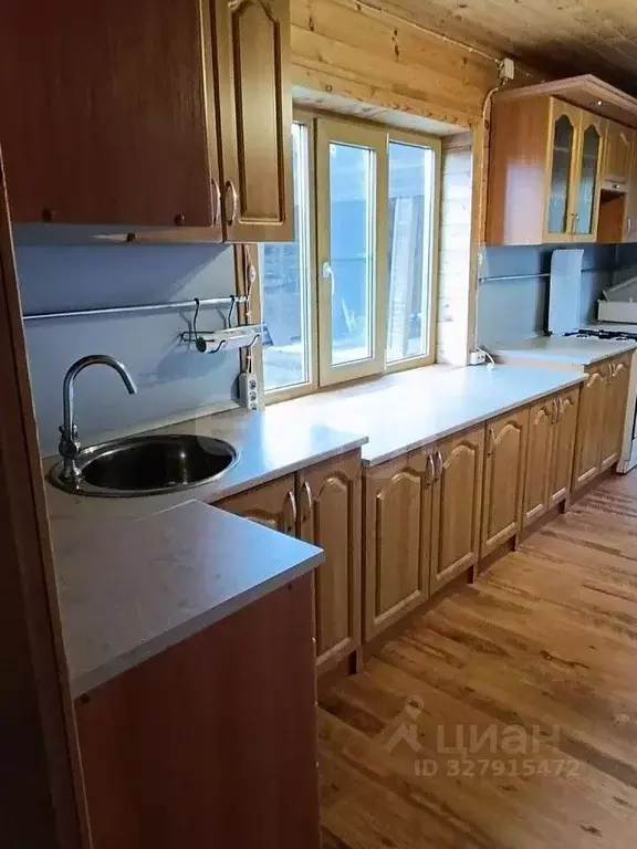 Дом в Ленинградская область, Лужский район, Серебрянское с/пос, ... - Фото 1