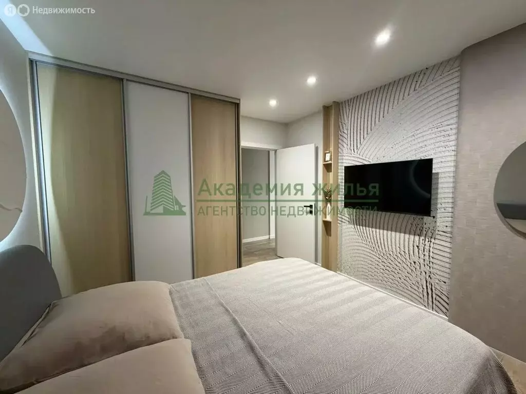 2-комнатная квартира: Саратов, улица имени В.Н. Симбирцева, 40 (54 м) - Фото 2
