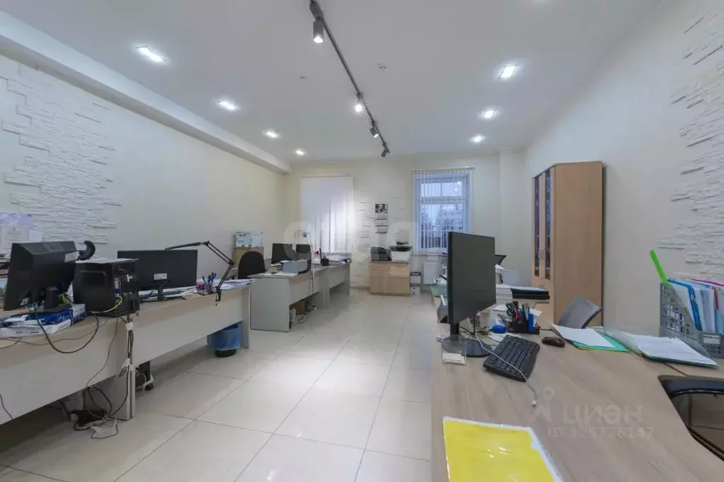 Помещение свободного назначения в Пермский край, Пермь ул. Куйбышева, ... - Фото 1