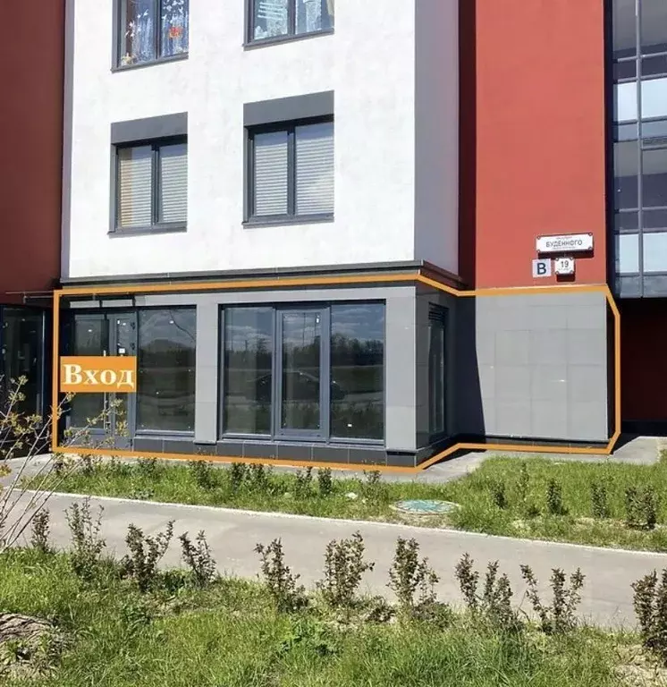 Торговая площадь в Санкт-Петербург просп. Буденного, 19к1 (63 м) - Фото 1