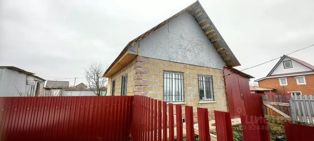 Дом в Башкортостан, Кармаскалинский район, Кабаковский сельсовет, Маяк ... - Фото 1