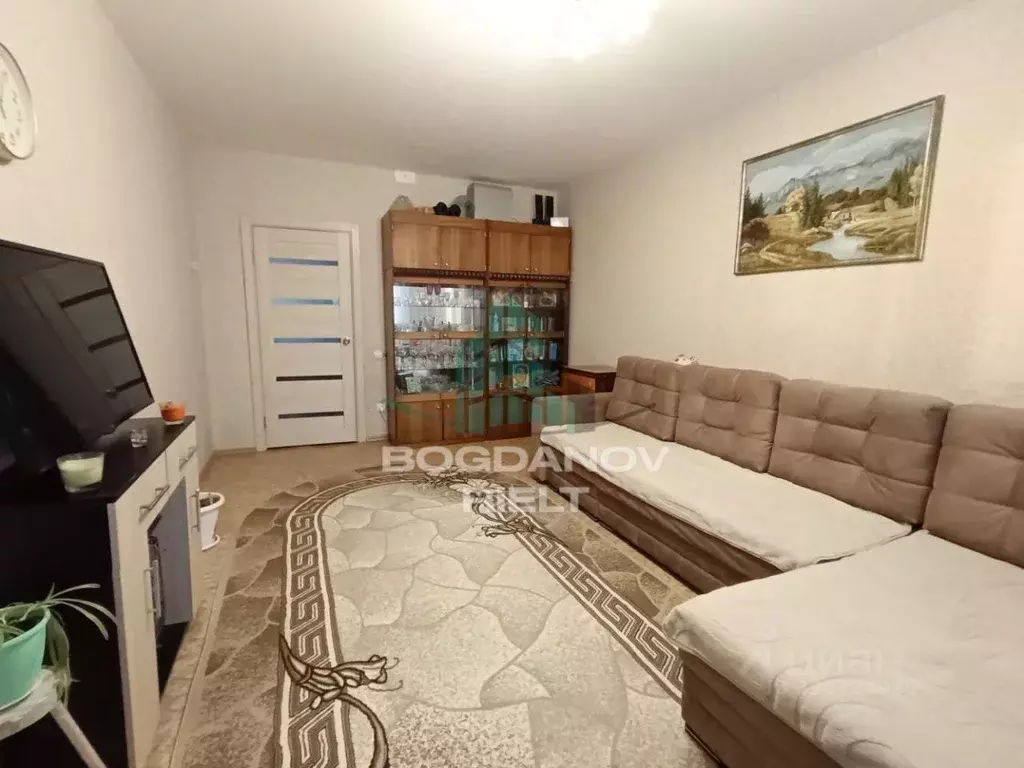 2-к кв. Омская область, Омск ул. Завертяева, 9к18 (56.0 м) - Фото 2