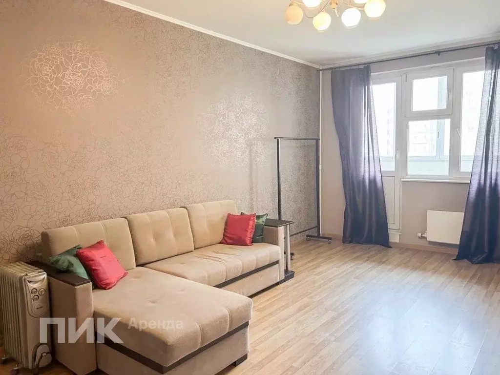 3-к кв. Московская область, Химки Молодежная ул., 52 (80.0 м) - Фото 0