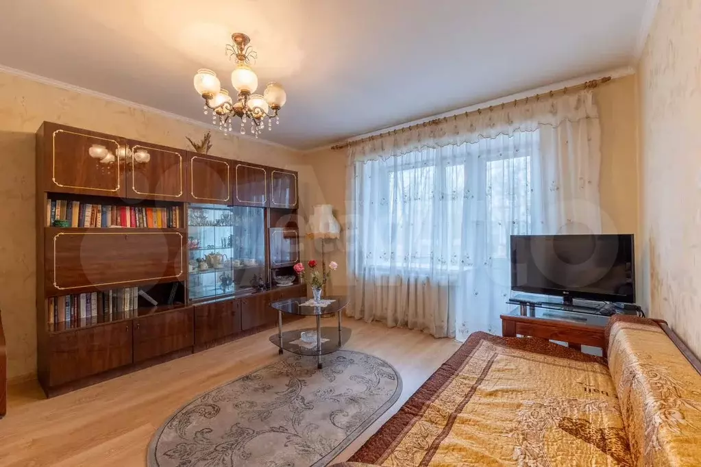 1-к. квартира, 39 м, 2/4 эт. - Фото 0