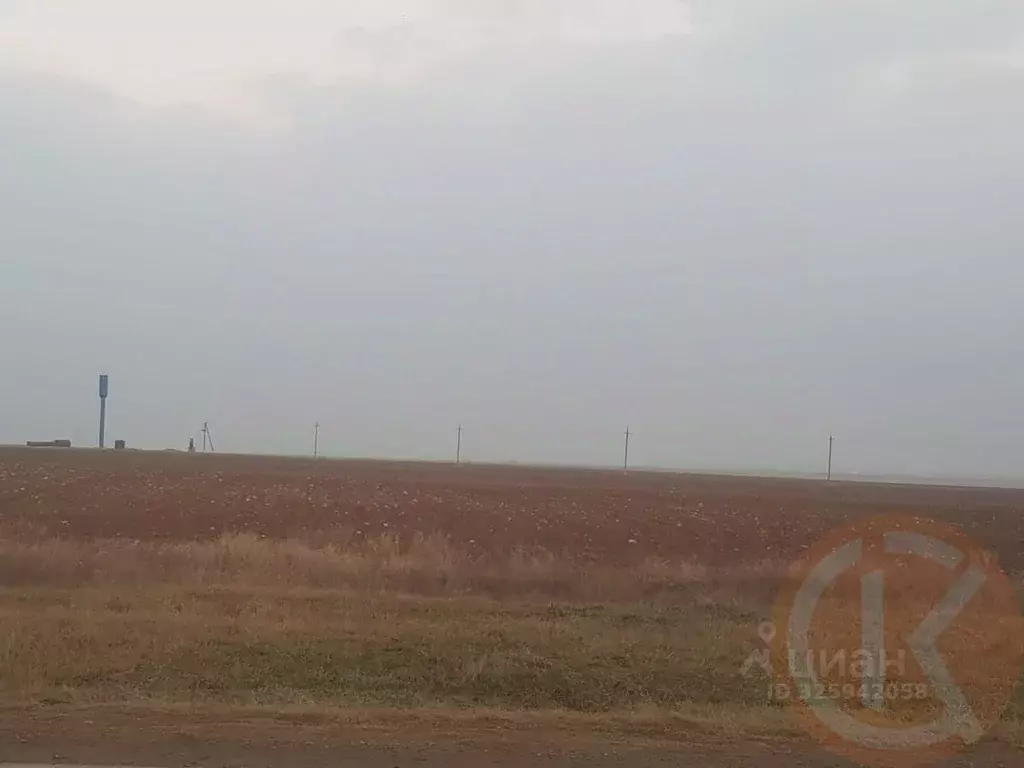 Участок в Крым, Сакский район, с. Ромашкино ул. Молодежная, 2 (6.0 ... - Фото 1