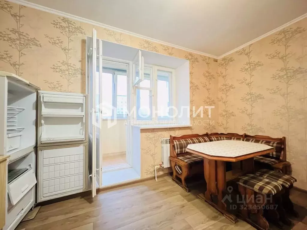 1-к кв. Белгородская область, Старый Оскол Макаренко мкр, 3 (38.0 м) - Фото 2