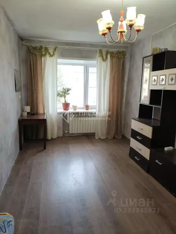 Комната Кировская область, Слободской ул. Екатерининская, 53 (18.0 м) - Фото 1