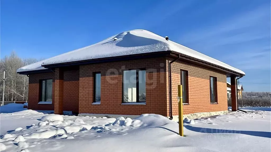 Дом в Тюменская область, Тюменский муниципальный округ, д. Малиновка  ... - Фото 1