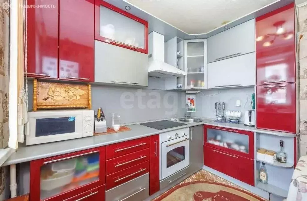 3-комнатная квартира: Брянск, Литейная улица, 51 (61 м) - Фото 1