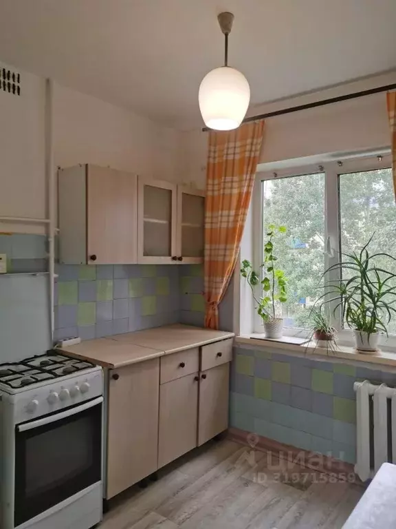 2-к кв. Омская область, Омск ул. Петра Осминина, 9 (45.4 м) - Фото 0