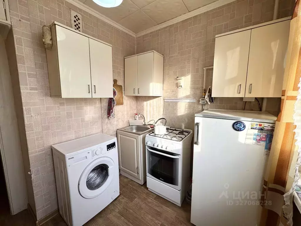 2-к кв. Кировская область, Киров ул. Калинина, 3 (42.3 м) - Фото 1