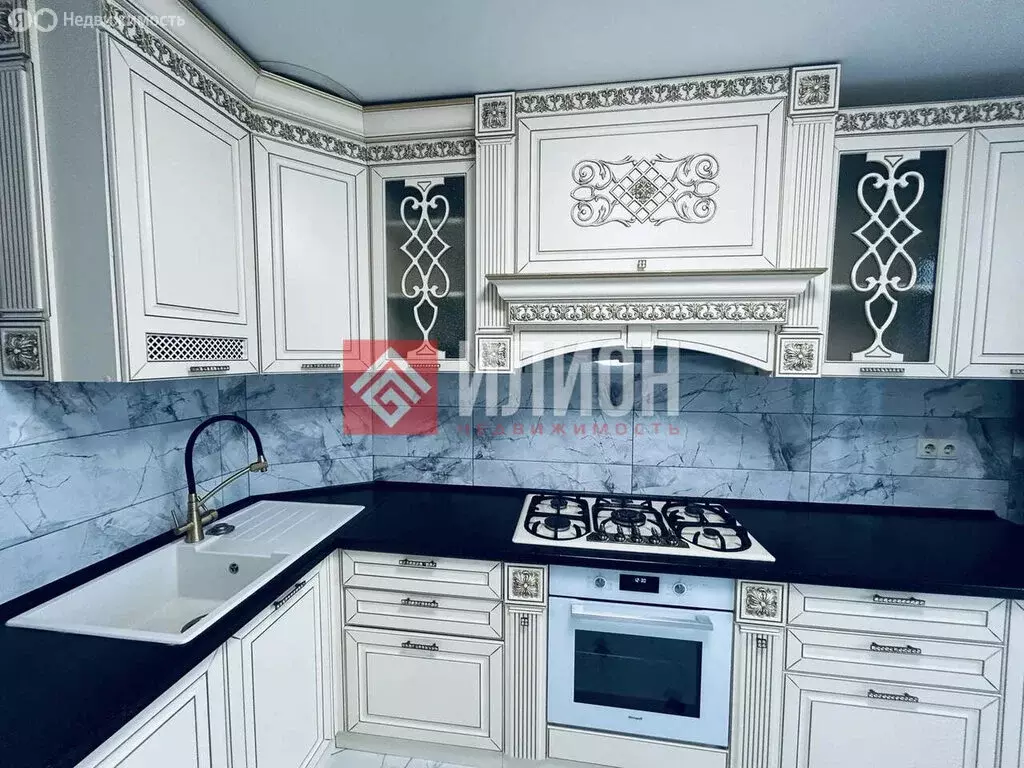 3-комнатная квартира: Симферополь, улица Тренёва, 8 (70 м) - Фото 2